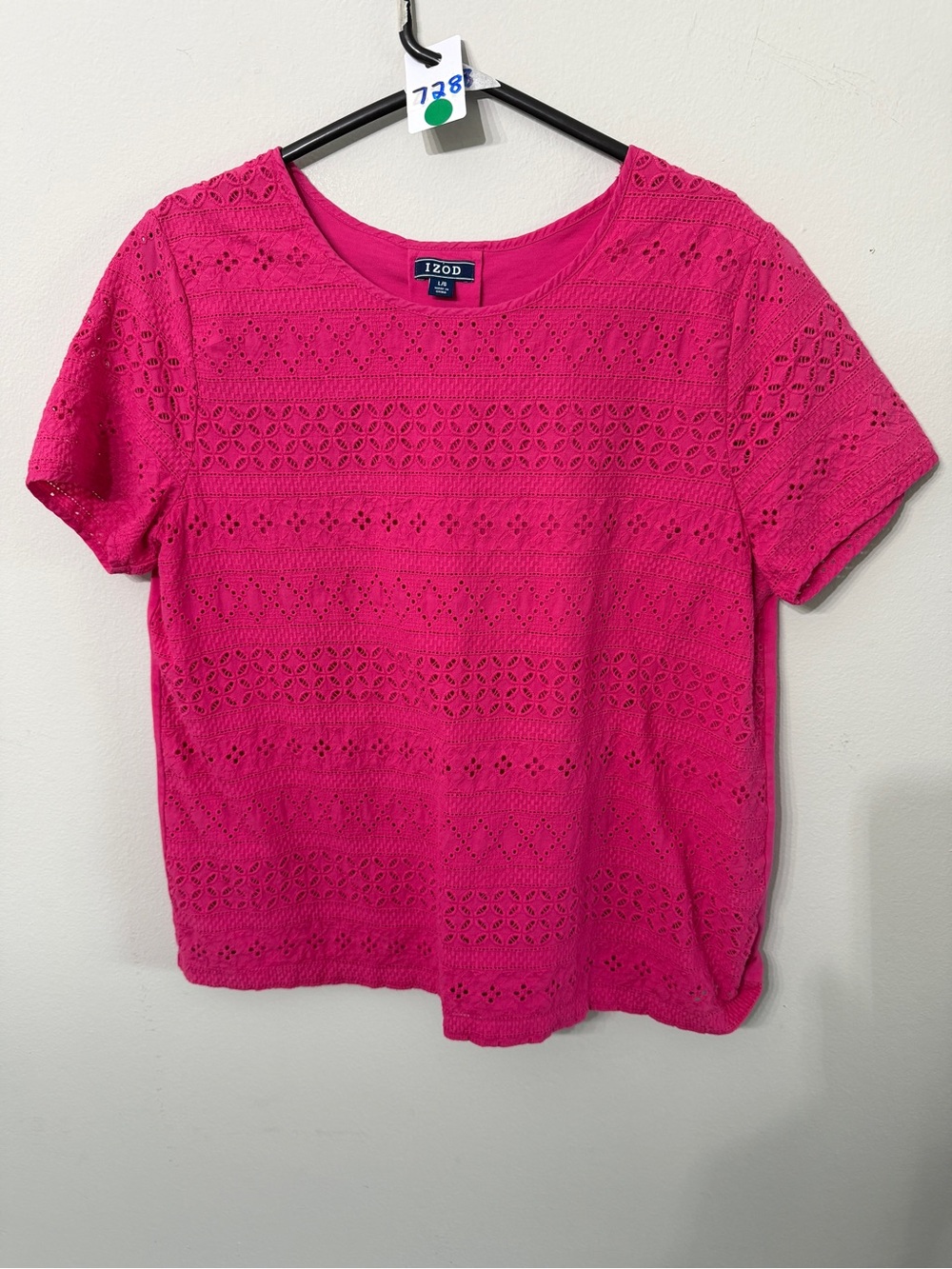 Women’s IZOD Pink Eyelet Embroidered Short Sleeve Top Large